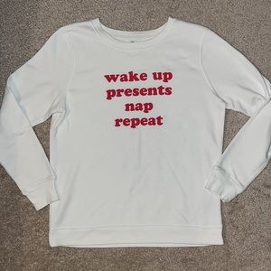 Old Navy Holiday Crewneck Sweatshirt size small